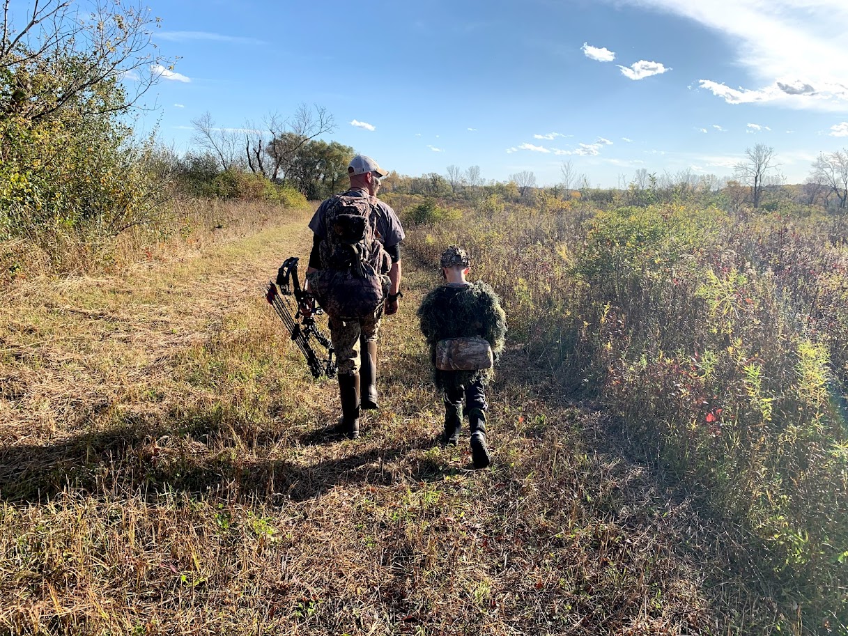 Bow hunting quivers in Racine