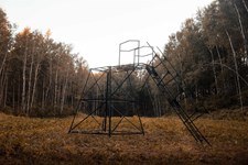 ORION HUNTING TOWER, 5FT W/STAIR SET